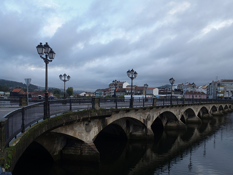Pont du Burgo en Galice sous les nuages