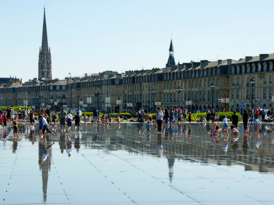 que-voir-bordeaux-miroir