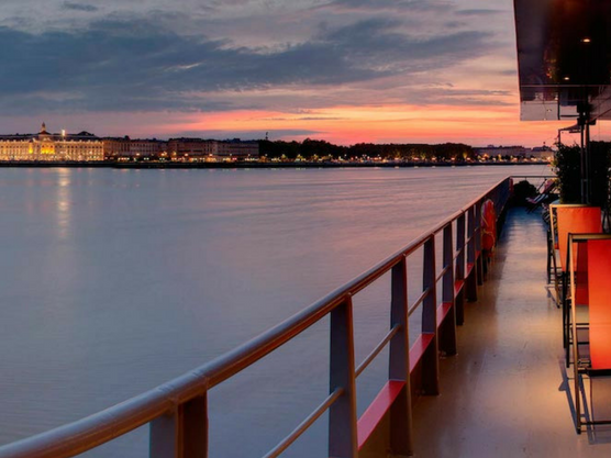 que-voir-bordeaux-promenade-bateau