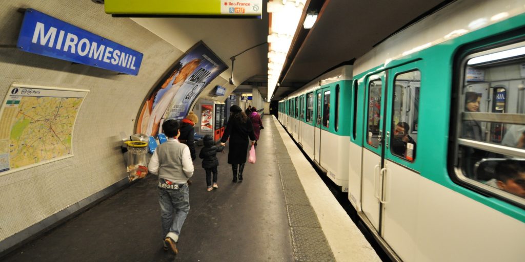 apprendre-aux-enfants-utiliser-le-metro