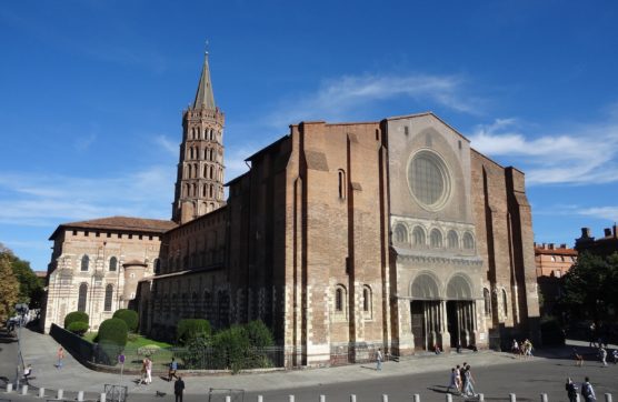 qué-ver-en-toulouse-basilica-muchosol-e1518793801133