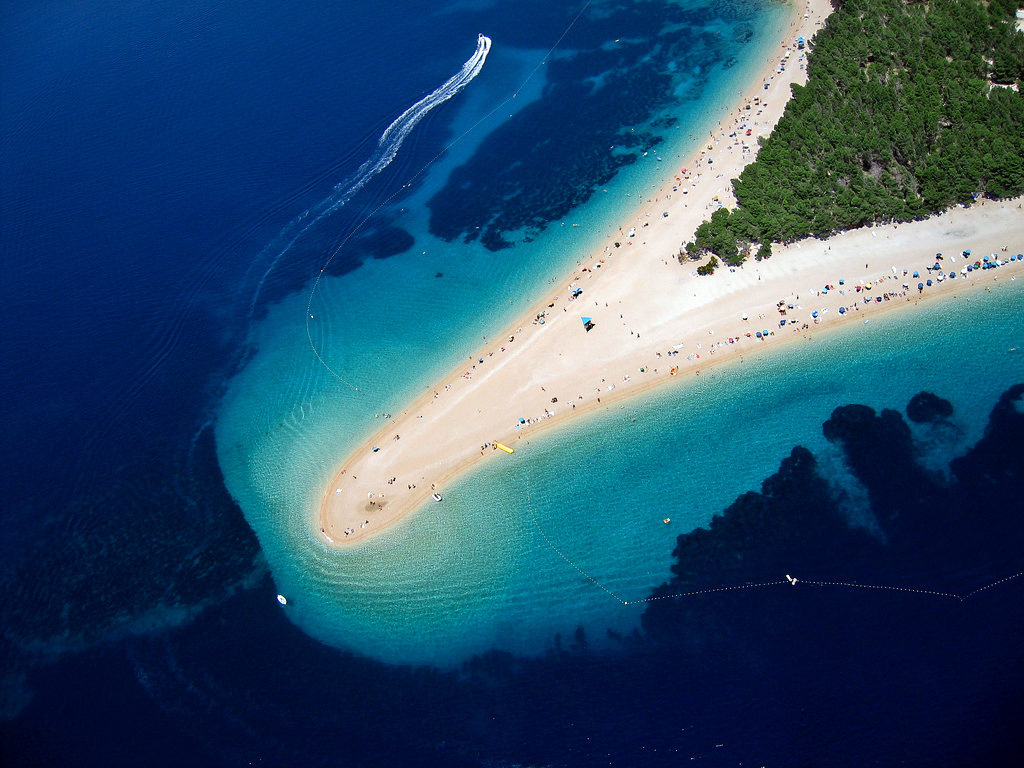 Plage-Brac-Croatie-Muchosol