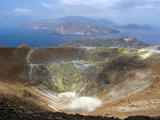 raisons-visiter-sicile-volcan-muchosol