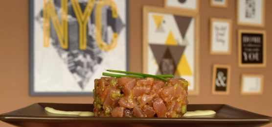 Le tartare de thon, une des spécialités du restaurant 4 cuartos