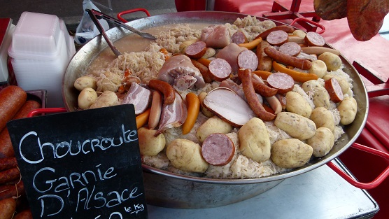 Choucroute-garnie-specialité-alsace