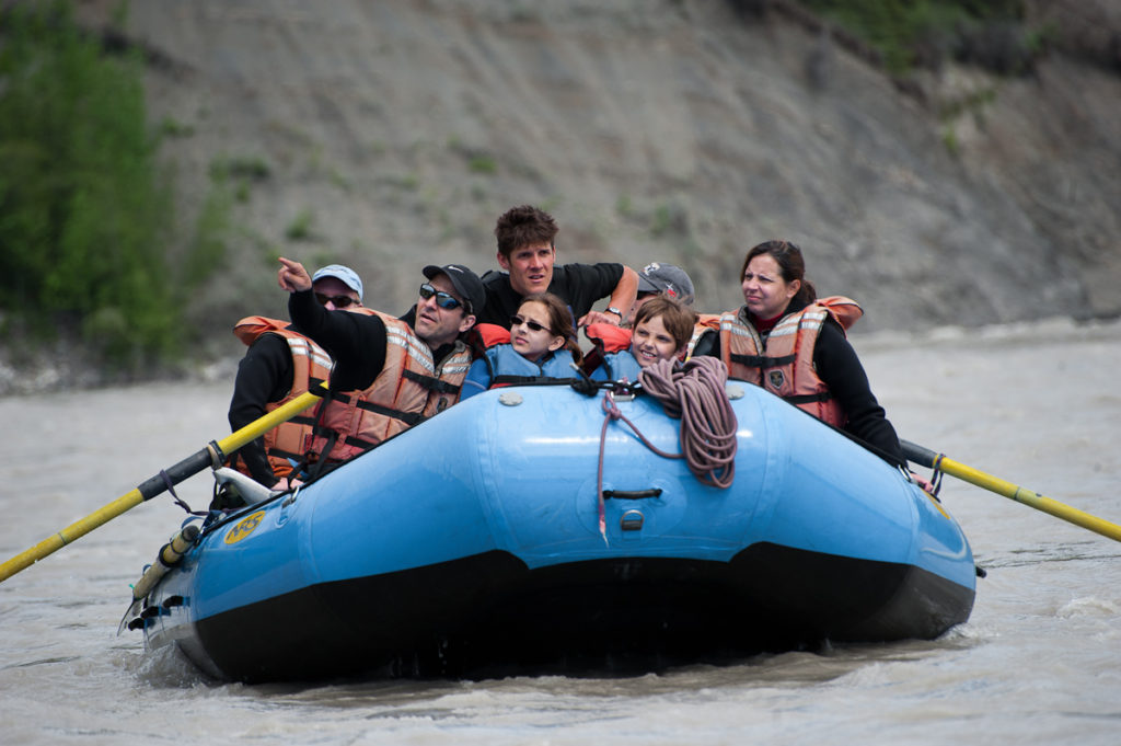 que-voir-alpes-rafting-famille