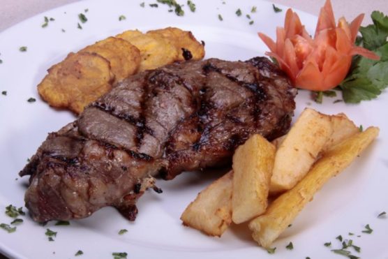 De la viande et des frites, tout ce qu'on aime !