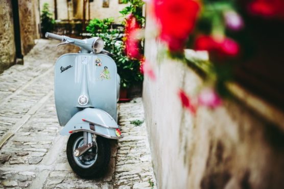 transport-sicile-vespa