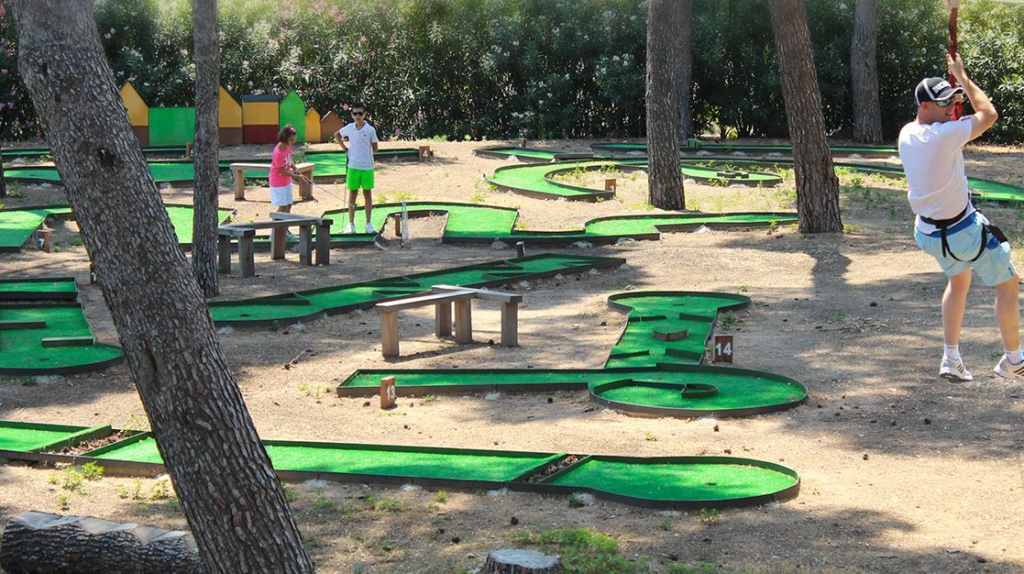 Minigolf-Bosc-Aventura