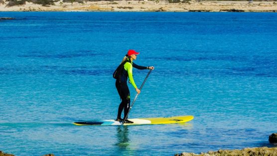 Vacances-en-famille-avec-des-adolescents-paddle